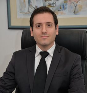 חיים שלום, עורך דין